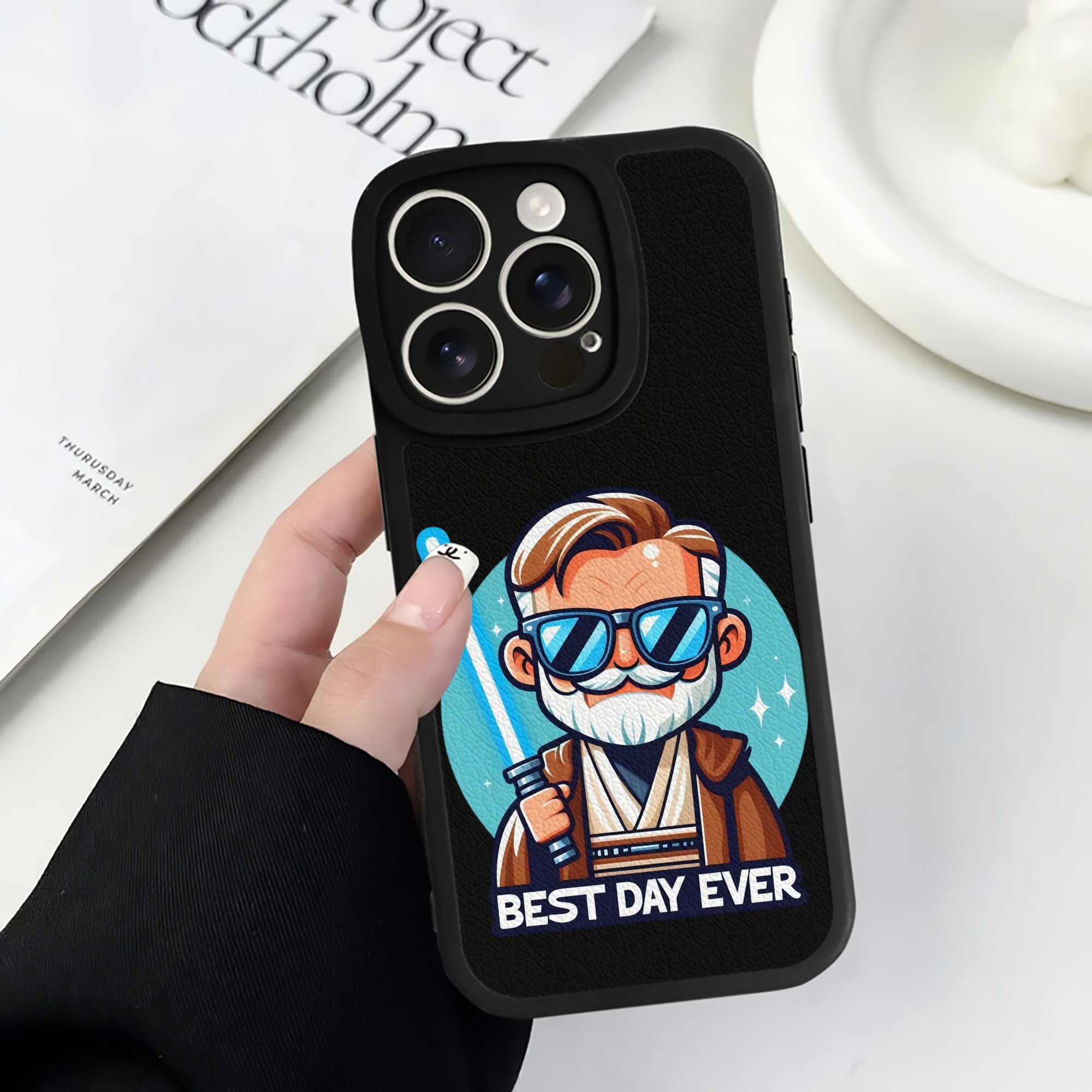 （画像用） スター・ウォーズ Star Wars 【iPhone 16シリーズ対応】シリコンスマホケース（レザー調） 材質：シリコン